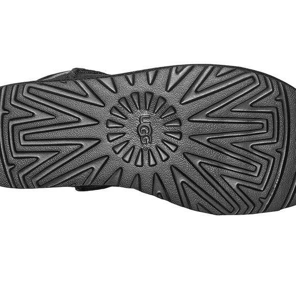 UGG Classic Mini Bootie - Picture 5 of 11